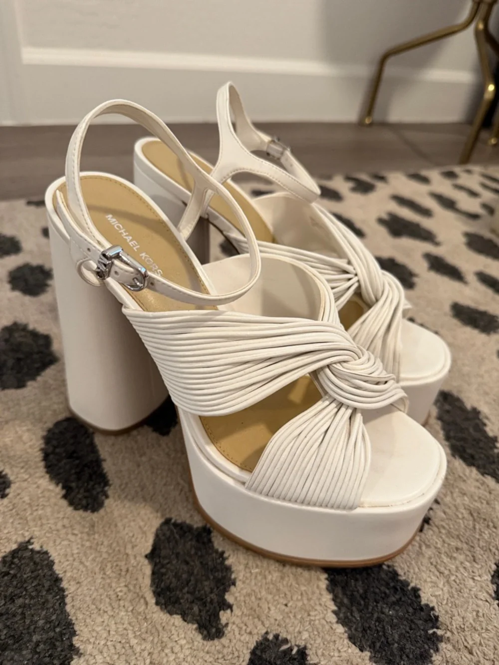 Women’s Michael Kors White Platform Knot Strap Sandals Heels